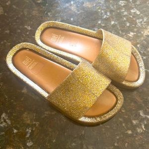 Mini Melissa Gold Glitter slide sandal 13